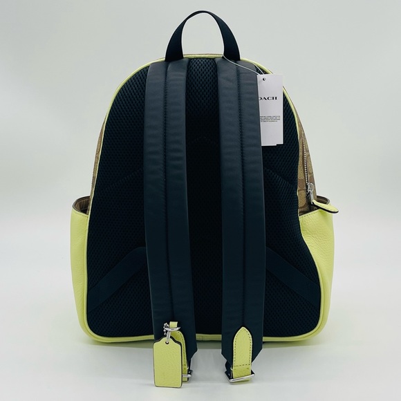 Coach Court Backpack in Signature Canvas - Picture 9 of 12